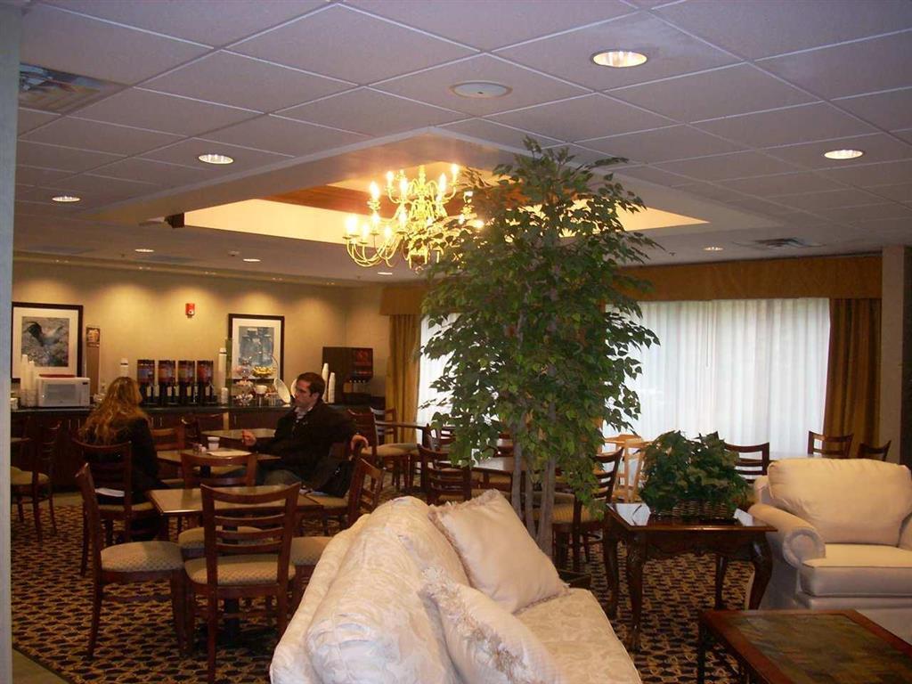 Wingate By Wyndham Buckhannon Restoran fotoğraf